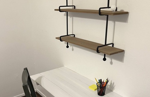 Eagle Pass Apartment | Black Chikadee