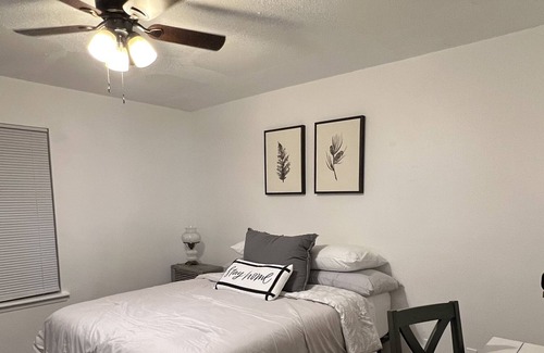 Eagle Pass Apartment | Black Chikadee