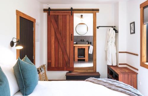 Havelock North House | Black Cottage Boutique Acommodation