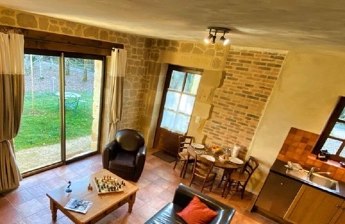 Saint-Crepin-et-Carlucet House | BLACK PERIGORD CLOSE SARLAT CHARMING GITE IN PARK WITH SWIMMING POOL