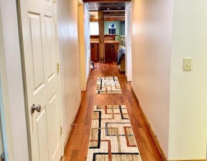 West Jefferson Apartment | Black Jacks Downtown Loft