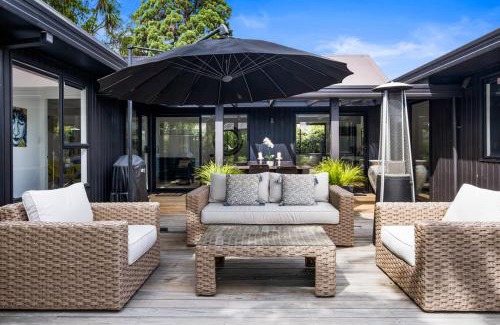 Blenheim House | Black Luxury Lodge
