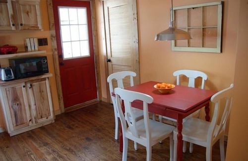 Black Mountain Cabin | Black Mtn.Hideaway: Romantic Mtn.Views, Hot Tub, & Pet Friendly!