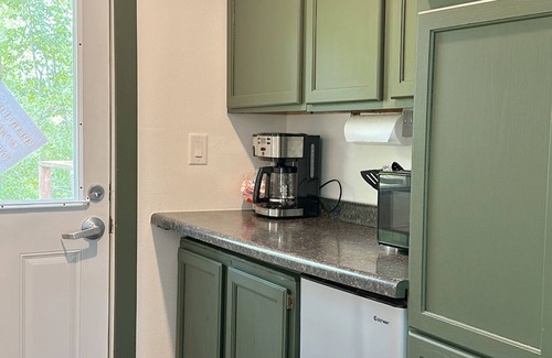 Buckingham Cabin | Black Oak Cabin - Lake Access & Pet Friendly