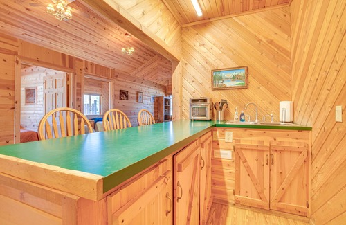 Neillsville Cabin | Black River Log Cabin: Fish, Swim + Unwind!