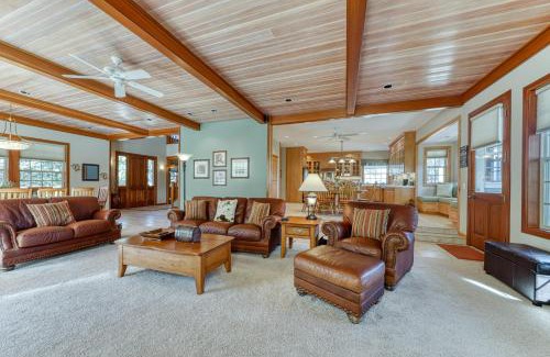 Redmond House | Blackbird Manor