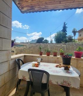 Ajloun Apartment | Blackbird Sanctuary homestay & Art Cafe