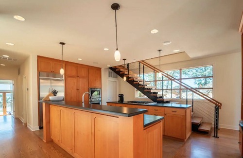 Tuolumne County House | Blackburn on Lake Don Pedro