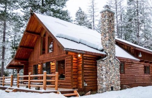 Lakeside House | Blacktail Cabin