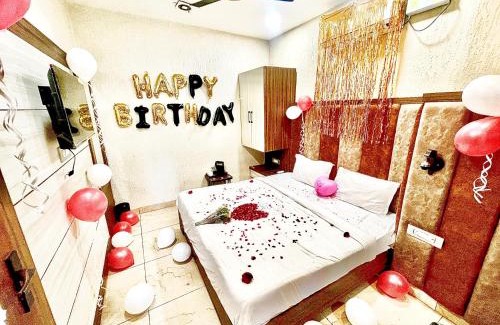 Amritsar Hotel | BLACKWOOD -140 Metres- Near Golden Temple