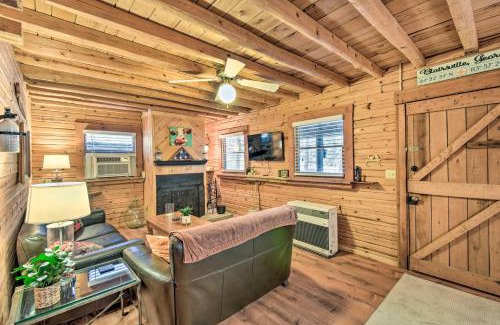 Blairsville House | Blairsville Cabin with Fire Pit, 7 Mi to Dtwn!