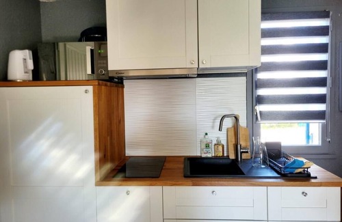 Le Croisic Apartment | Blanc-bleu: ocean and amenities