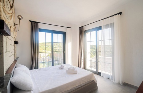 Cesme Hotel | Blanco