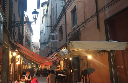Historic Center Apartment | BlancoHouse - Bologna Centro