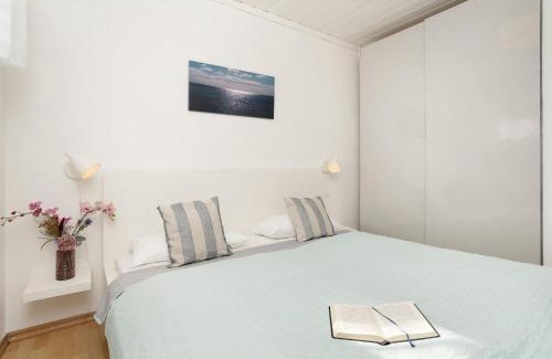 Lensterstrand House | Blankwasserweg 131 Lensterstrand Oase Bungalow 4