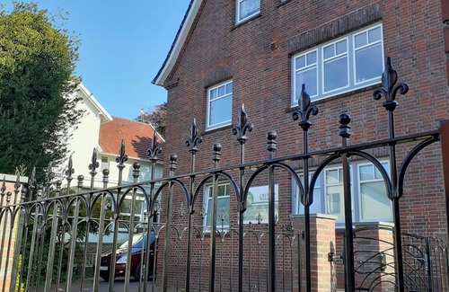 Varel Apartment | Blaue Welle - Gemütlichkeit mit Stil