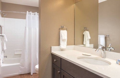 McCall Resort | Blessed with a natural grace and beauty far beyond the norm.
