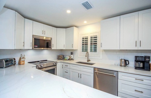 Sanibel House | Blind Pass G105 - 4 Bedroom/3 Bathroom. Sleeps 10!