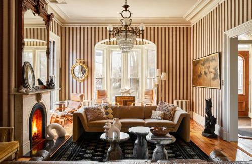 West End Hotel | Blind Tiger Portland - Carleton Street Guest House