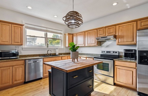 Waveland Condo | Bliss awaits your family at the Bay Breeze Beach House!