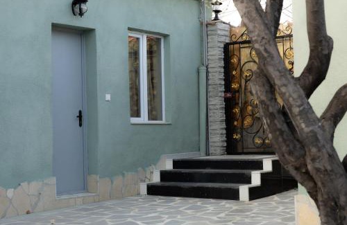 Avlabari House | Bliss House