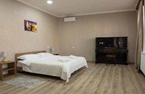 Avlabari House | Bliss House