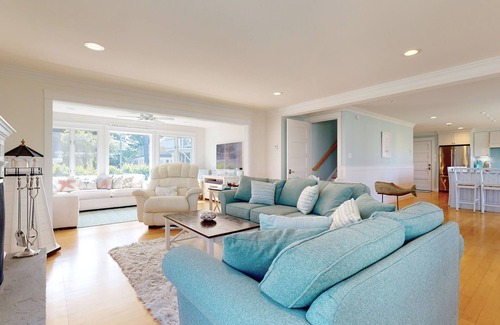 Pine Point House | Bliss Street Beach House by Bayley Vacation Rentals