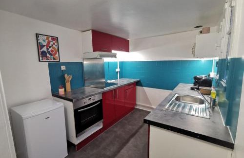 Sens Apartment | Bloody Mary
