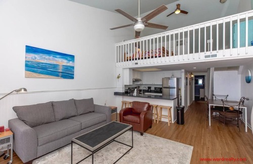 Surf City Condo | Bloom Beaches - Top Floor Oceanfront Surf Condo - Community Pool