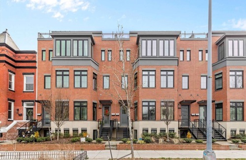 Bloomingdale Apartment | Bloomingdale Garden Home | 1BR/1BA by #DCottage