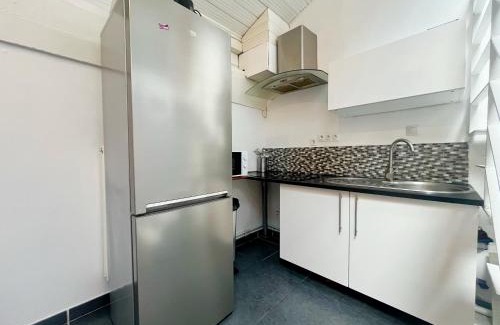 Republique - Tolstoi Apartment | Blossum - appartement 6 personnes - check in h24 - wifi
