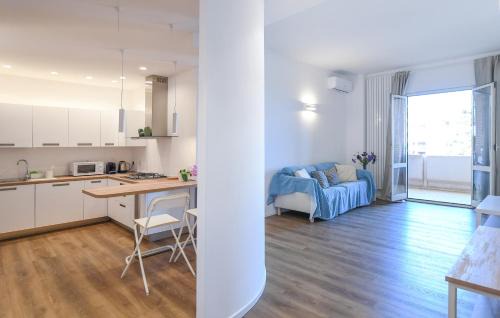 Quartiere XXXV Lido di Castel Fusano Apartment | Blu - La Casa sul Mare