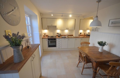 Weymouth Cottage | Blue Bay Cottage - Beautiful Cottage near the Harbour in Weymouth