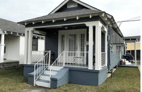 Westwego Apartment | Blue Bayou Private Room