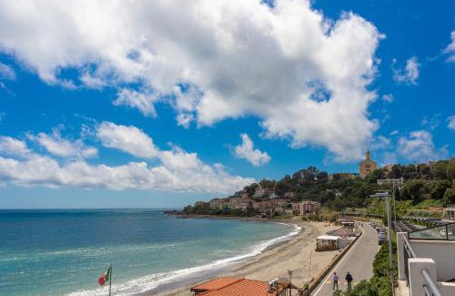 Bussana Apartment | Blue Beach