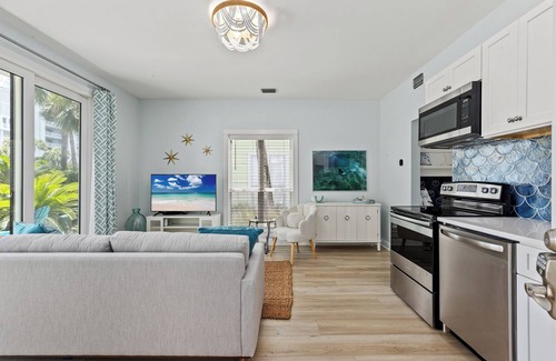 Crystal Shores Condo | Blue Bungalow 7A/B-Luxury Beach Cottage-Destin