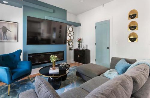 East Atlanta Apartment | Blue Burrow