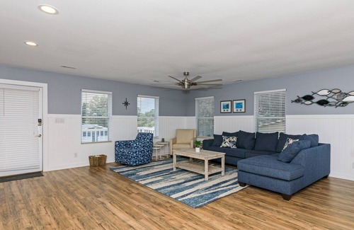 Hampstead House | Blue Chicken- Community boat ramp