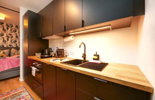 Schoenefeld Apartment | Blue Chili 33 - Modernes & gemütliches Business Apartment am Airport BER