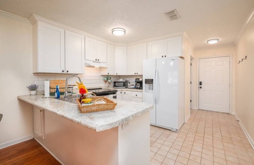 Starkville Apartment | Blue Diamond Retreat