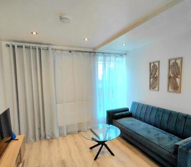 Dover Apartment | Blue Door Apartments