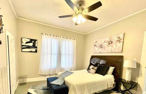 Hattiesburg House | Blue Dove Villa - Spacious 3 Bed/2 Bath Home
