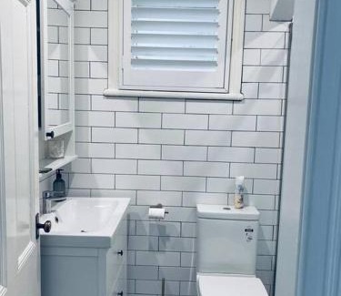 Millers Point Apartment | Blue Dreams