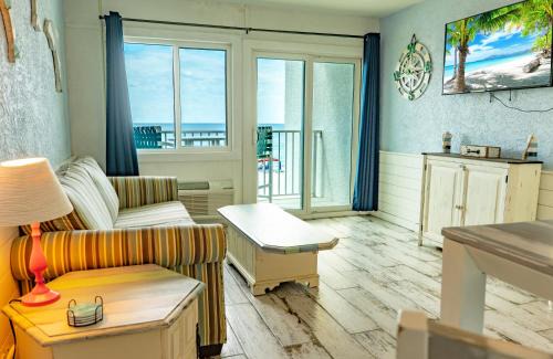 Panama City Beach Apartment | Blue Haven Villa