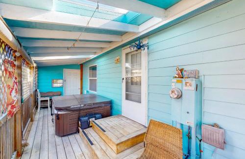Rockaway Beach House | Blue Heaven Beach House