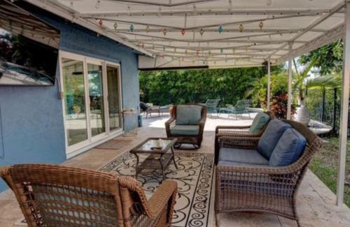Stuart House | Blue Heaven in the Heart of Stuart Heat salt pool