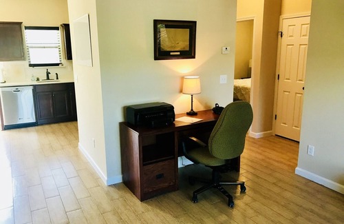 Hollister House | Blue Heron 106A Getaway 2 bedroom 1.5 bathroom