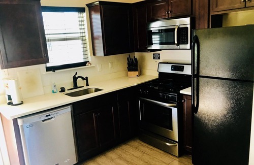 Hollister House | Blue Heron 106A Getaway 2 bedroom 1.5 bathroom