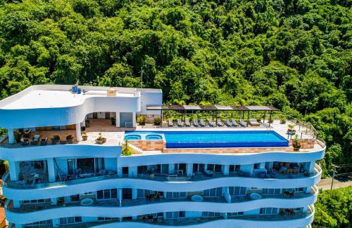 Mismaloya Apartment | Blue Horizon 202