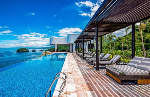 Mismaloya Apartment | Blue Horizon 804 @ Residences